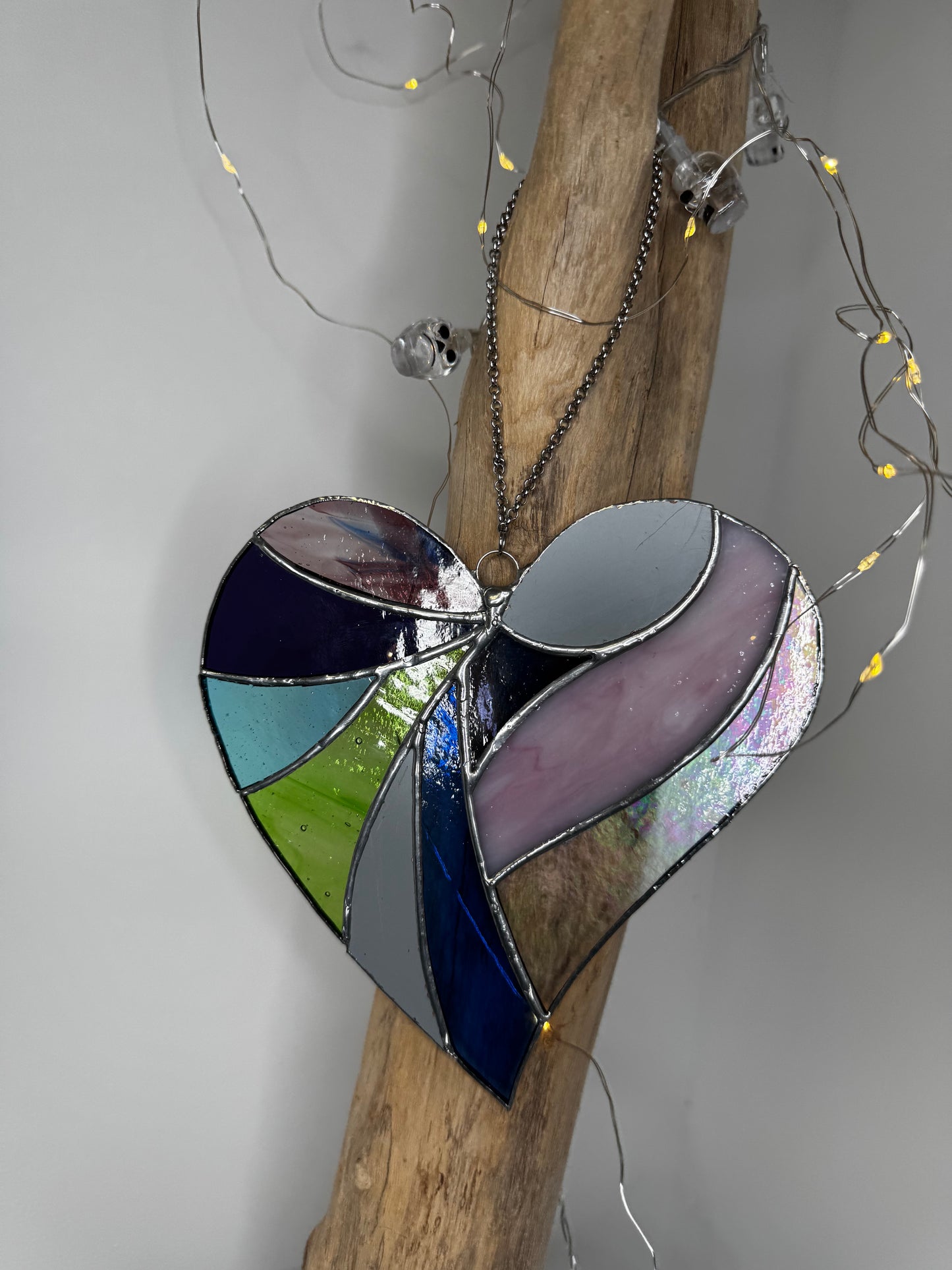 Vitrail suspendu – Cœur en verre coloré