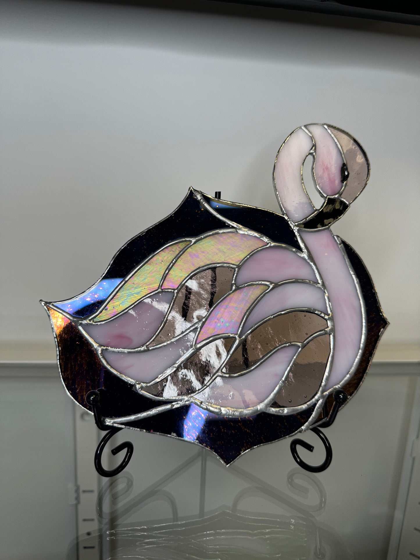 Vitrail décoratif – Cygne irisé